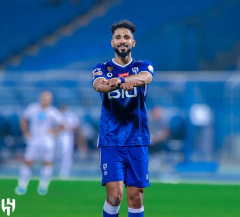 الهلال ينتصر بثنائية على العدالة 